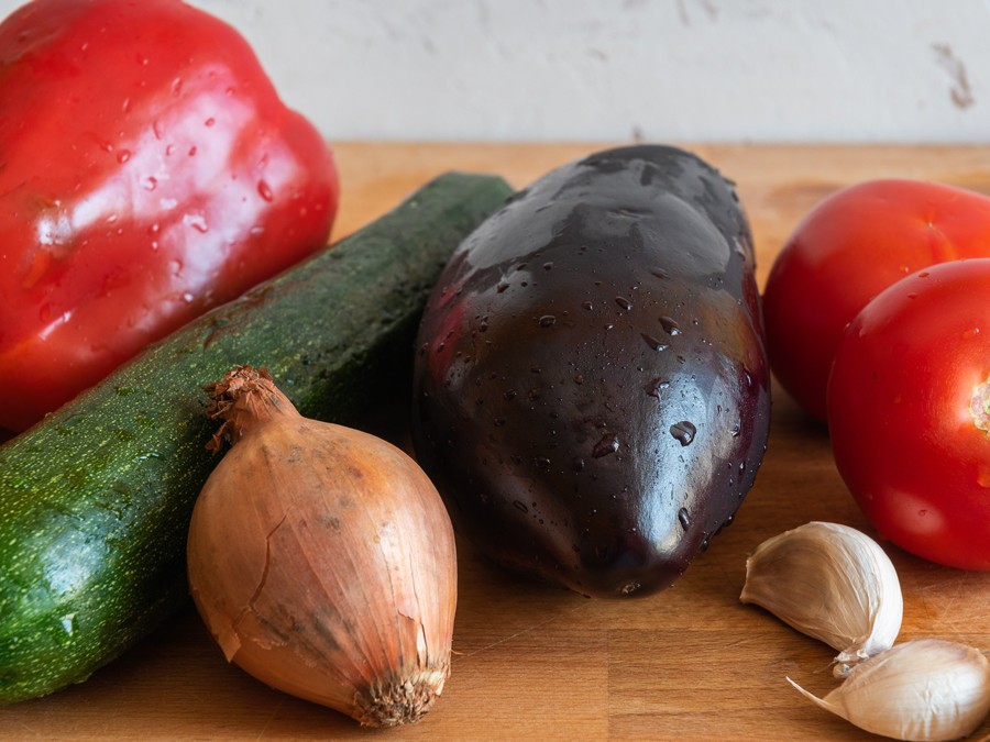 Poivron courgette aubergine tomate oignon