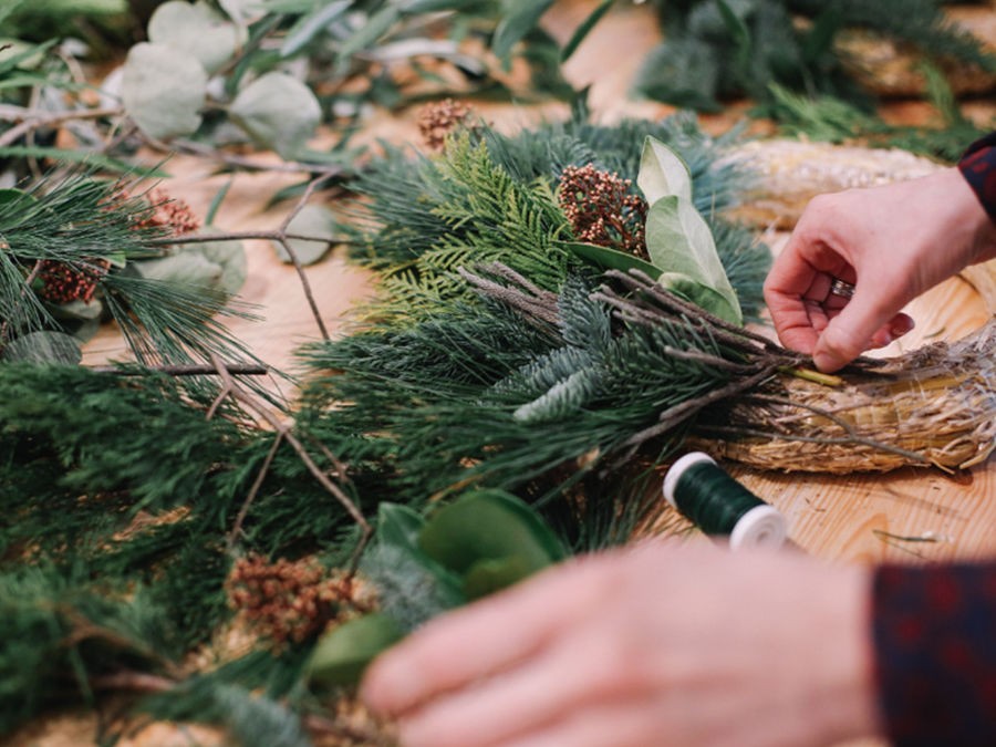 COMMENT VÉGÉTALISER VOS DÉCORATIONS DE NOËL ?